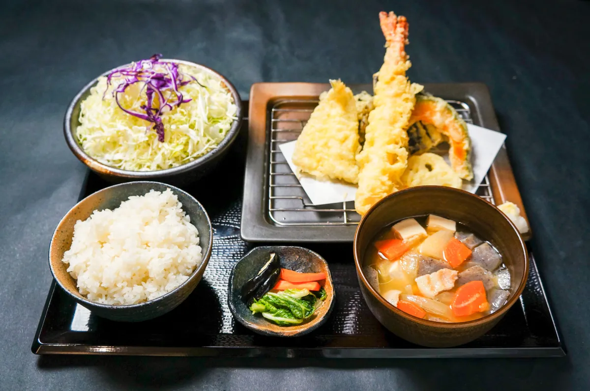 毎日の食事に、 ほっとするおいしさを。